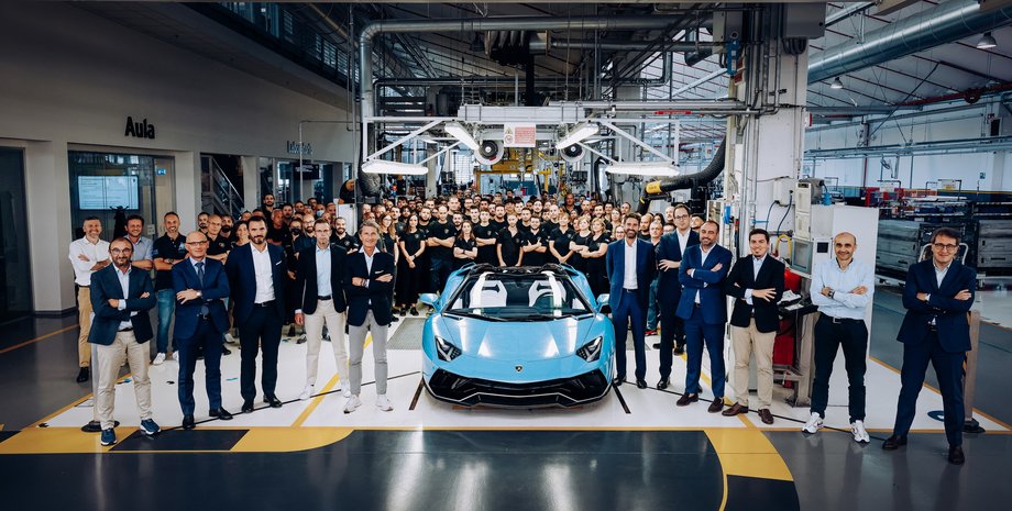 прекращение производства, ликвидация модели, Acura NSX, BMW i3, Lamborghini Aventador, Volkswagen Passat, Toyota Avalon