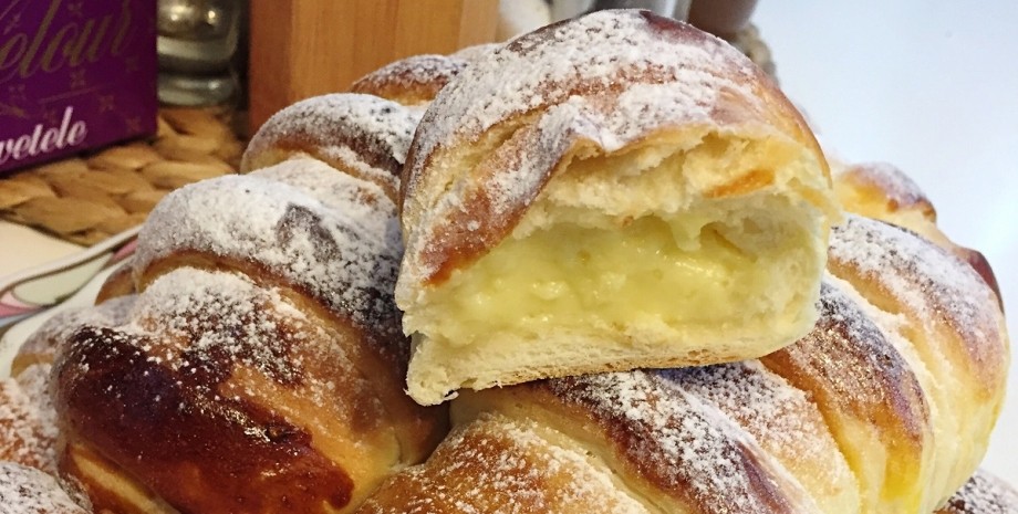 Булочки с кремом Булочки с кремом, булочки крем де паризьен, кремовые булочки, кремовые булочки