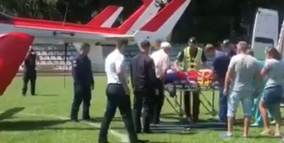 мальчик, ранение, военный, подозрение,