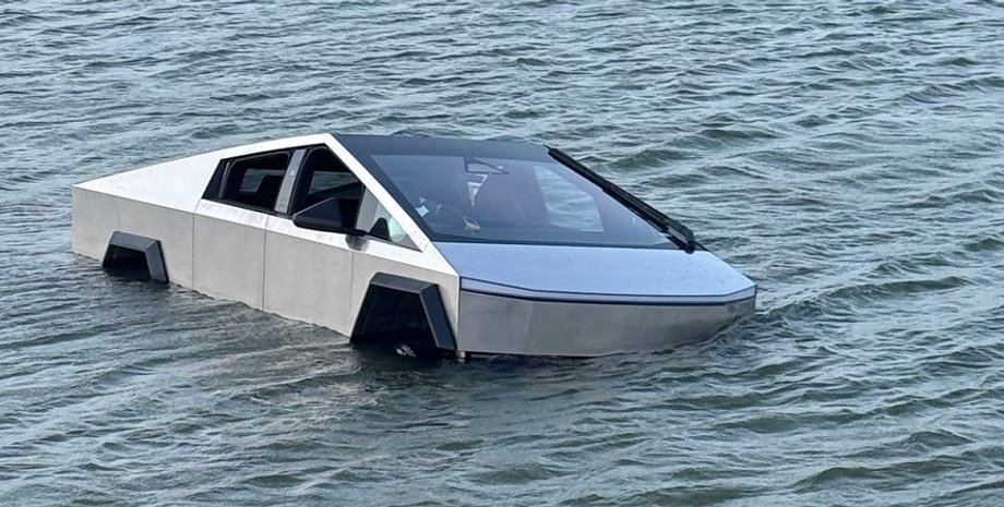 Tesla Cybertruck провалил тест на водозащиту