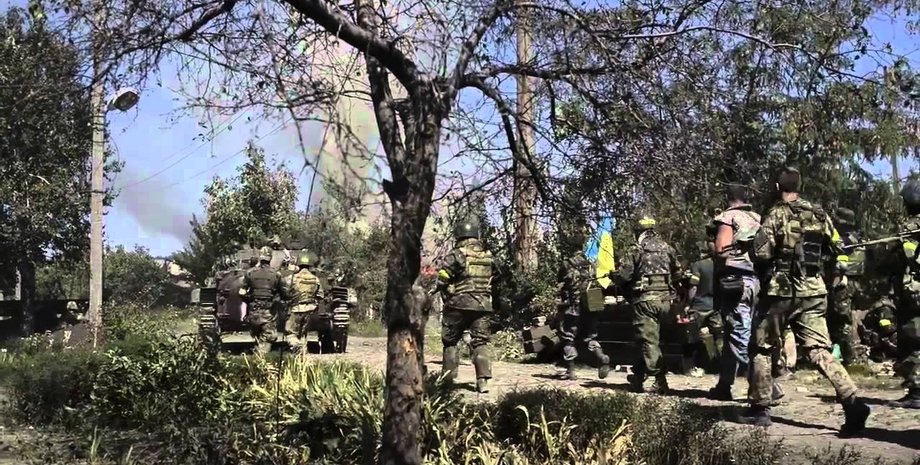 Фото: Facebook Виктора Муженко