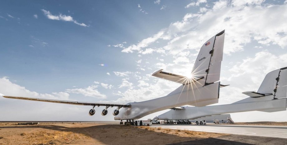 Stratolaunch, самый большой самолет, самолет, пол аллен