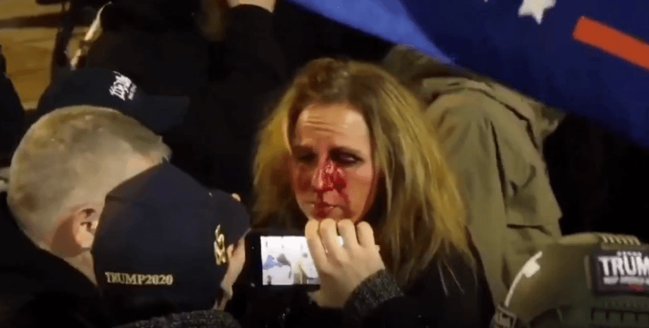 трамп, поклонники, драка, полиция, вашингтон