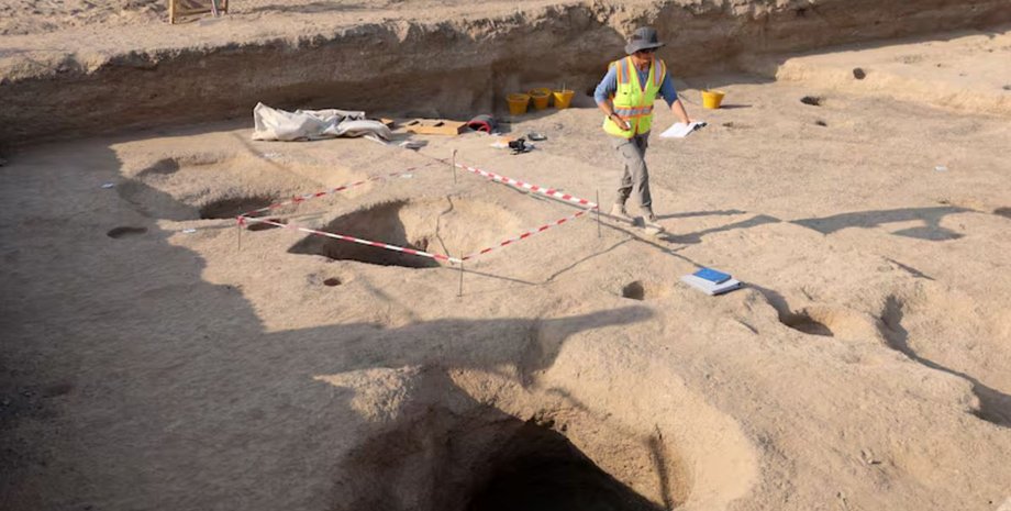 раскопки ОАЭ археология археологи захоронения кладбище железный век