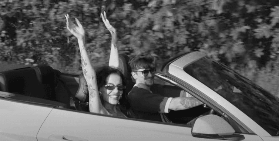 песня Один вопрос от MamaRika растрогала слушателей