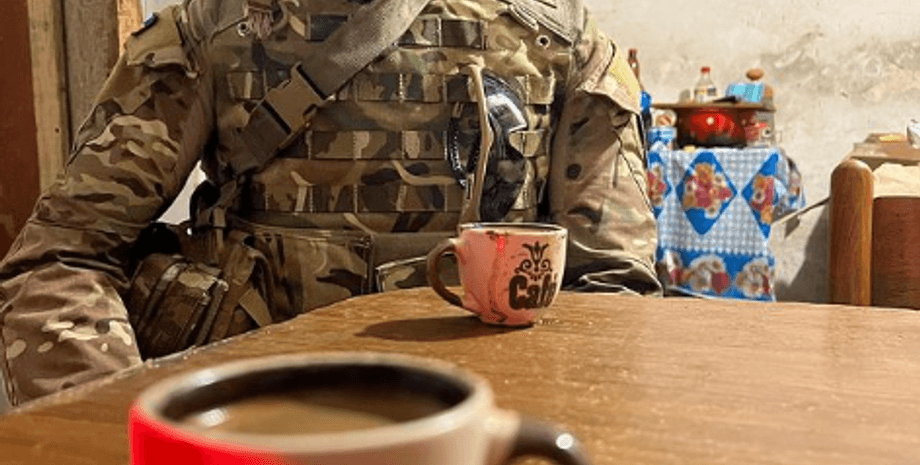 Віктор Розовий