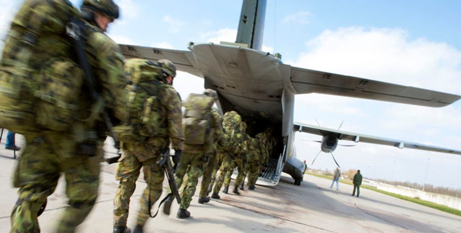 війська нато, нато, вступ до нато