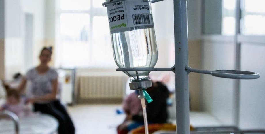 гостра кишкова інфекція, отруєння в ресторані кацуріна