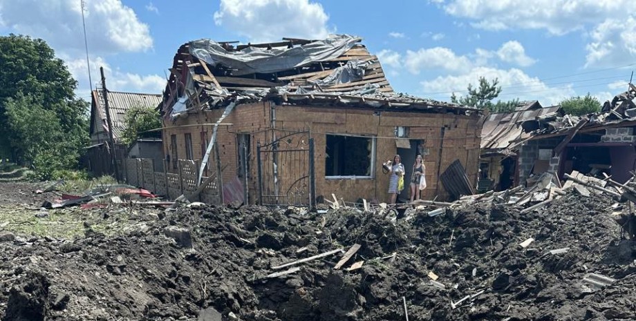 обстріл Покровськ, зруйнований будинок, удар Іскандером по Покровську, наслідки обстрілу Покровська