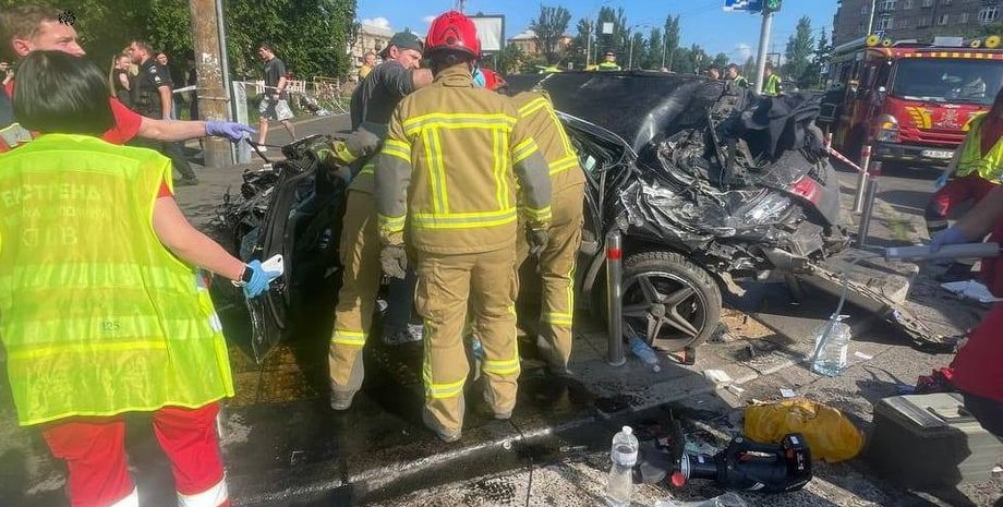 Керівник церкви баптистів з Херсону: що відомо про водія Mercedes, який збив чотирьох людей у Києві