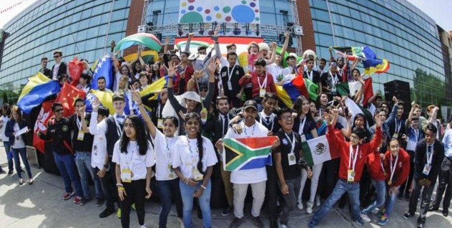 Участники конкурса/Фото: osvita.ch.ua