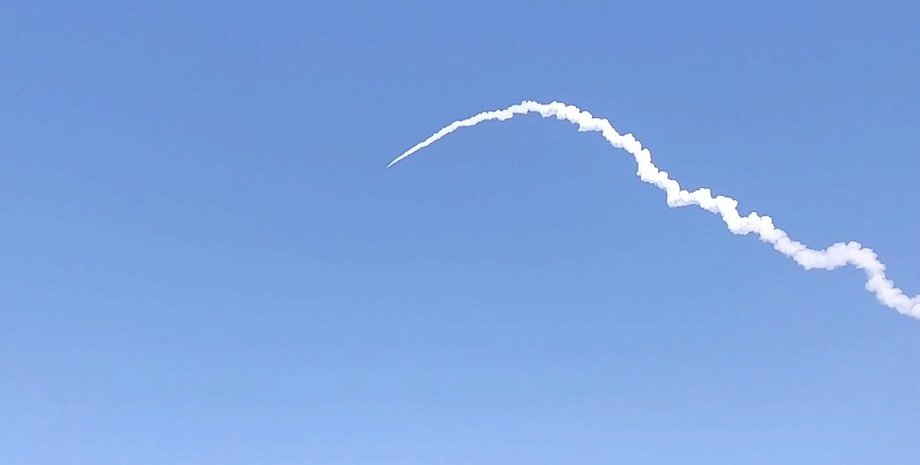 россия, белгород взрывы, белгород, горит аэропорт, обстрел аэропорта