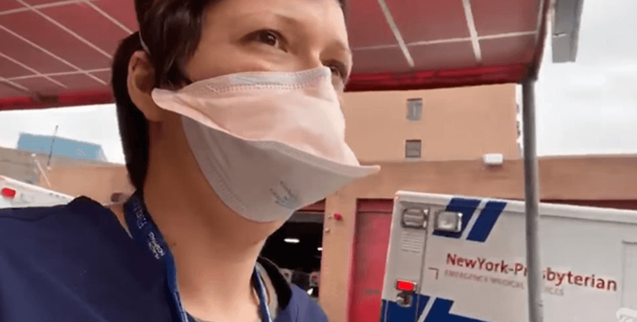 Эшли Брэй/Кадр из видео