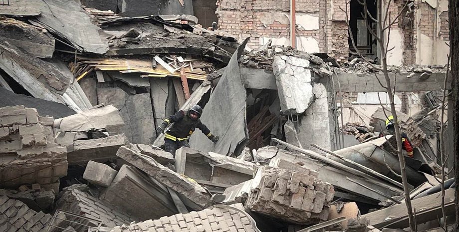 руїни, Київ