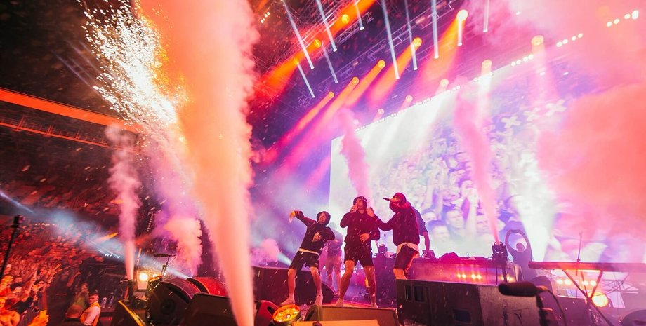 Польща розпочала депортацію українців після концерту Макса Коржа