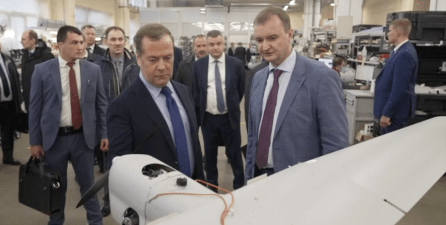 Дмитро Медведєв, ведмедів орлан, ведмедів петербург, ведмедів безпілотники, ведмедів бпла