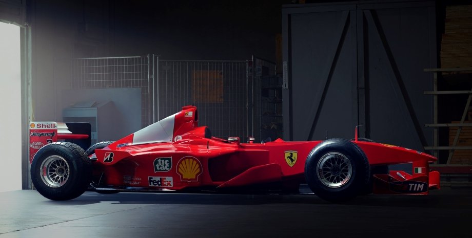 Болід Феррарі Ф1 2000, Ferrari F1-2000, болід Ferrari, болід Міхаеля Шумахера, авто Шумахера