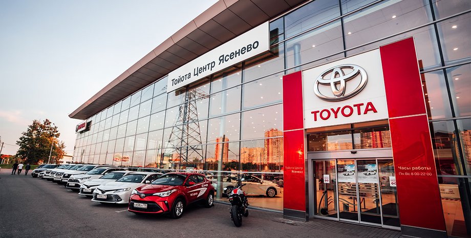 продажи авто в рф, продажи авто в россии, санкции против россии, авторынок россии