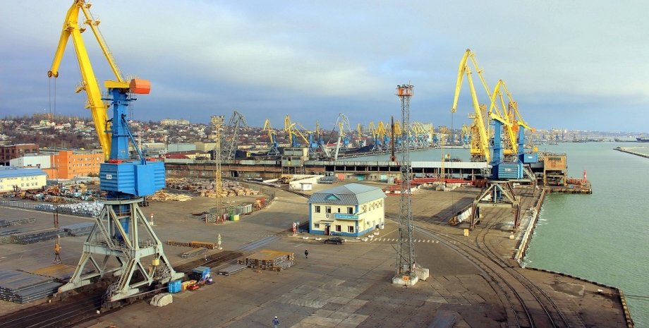 Маріуполь порт зерно запаси метал окупанти злодійство ЗС РФ судна кораблі