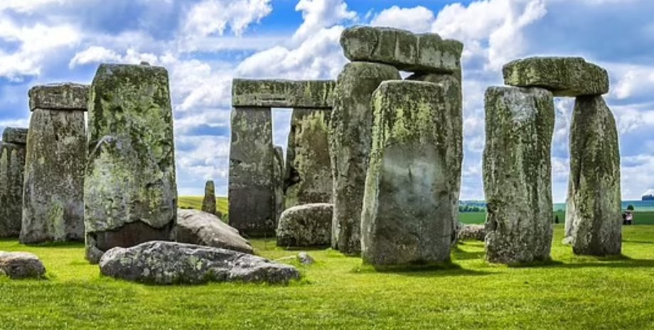 стоунгендж Стоунгендж, история, Шотландия, Англия, исследования, камень, Алтарный камень, ученые, Уэльс, памятник, песчаник, уран, свинец, время, возраст, часы, зерна, Британия, порода, транспорт