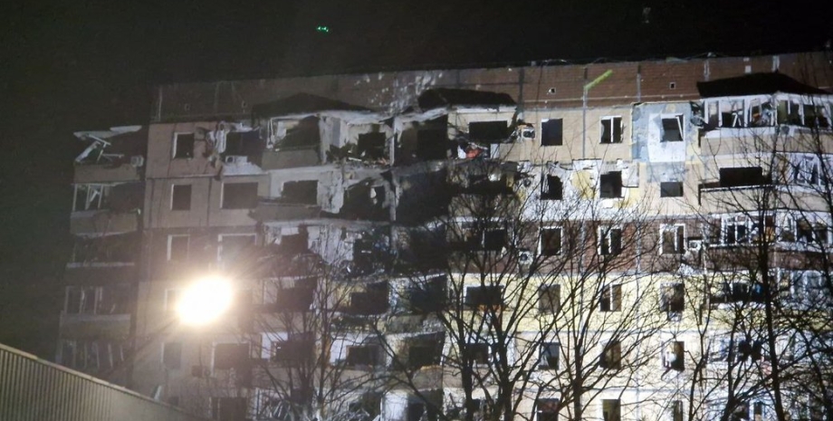 ракетний удар, Кривий Ріг, обстріли, війна РФ проти України, зруйнований будинок