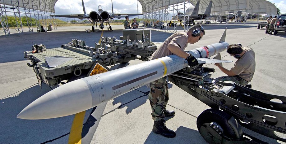 канадская помощь украине