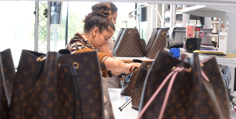 Сумочки Louis Vuitton Сумочки Louis Vuitton, луи витон, луи витон скандал