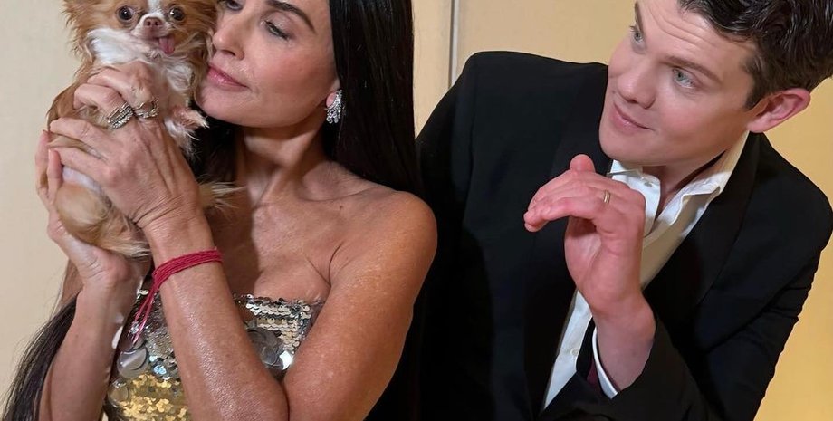 Демі Мур, домашні тварини, Пілаф