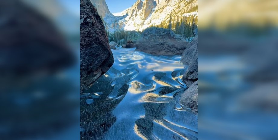 Лед застыл в виде волн, волны, ледяные волны