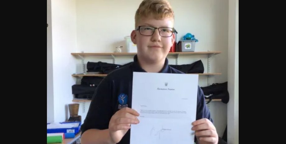 Томас Хендли, Владимир Зеленский