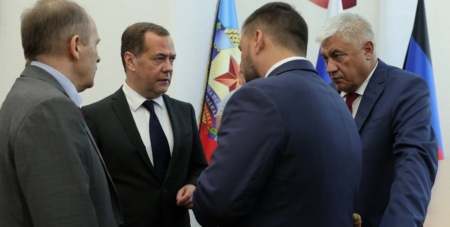 пушилин, медведев