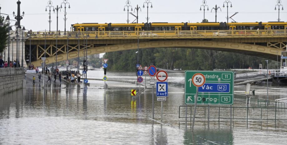 Повінь, Угорщина, річка, Будапешт