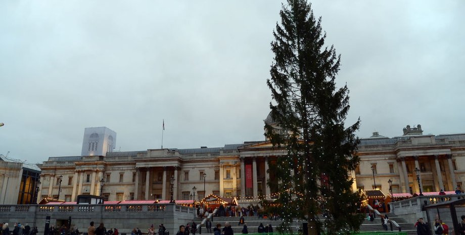ялинка в Лондоні