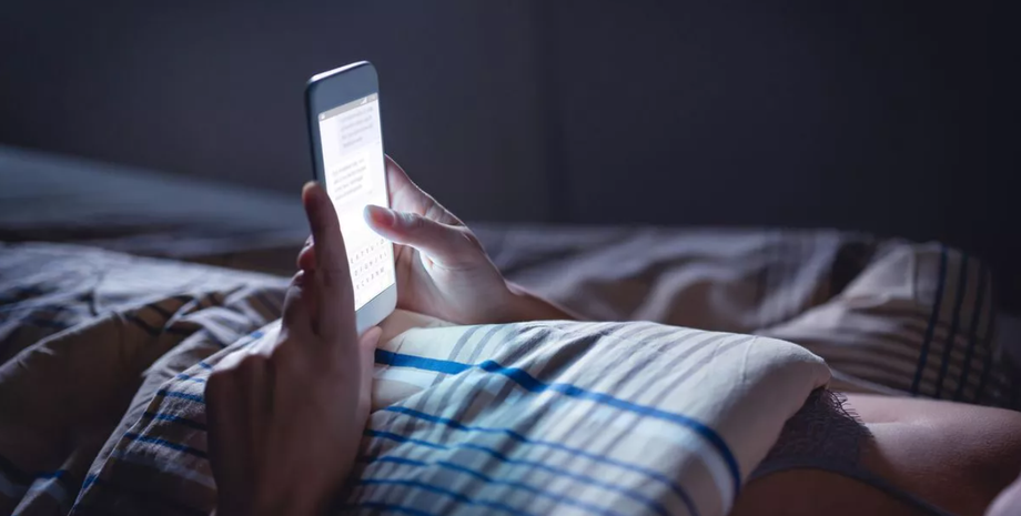 Ошибка мобильного оператора, курьезы с телефонами, интересные случаи из жизни, покойный отец, Reddit