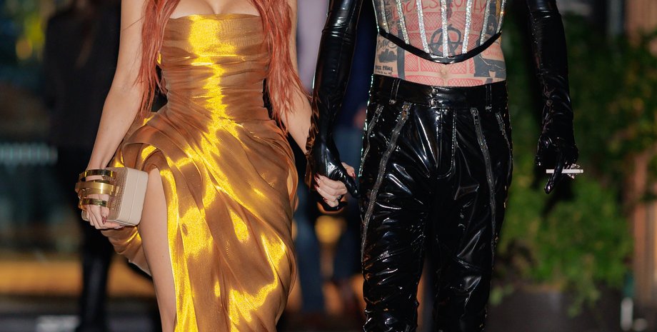 Меган Фокс, золота сукня, модний образ, колсон бейкер, Machine Gun Kelly