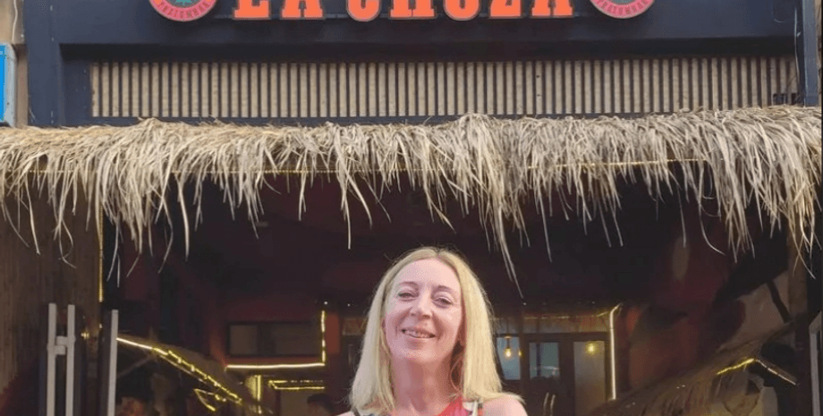 актриса, Келли Холлис, актриса Келли Холлис