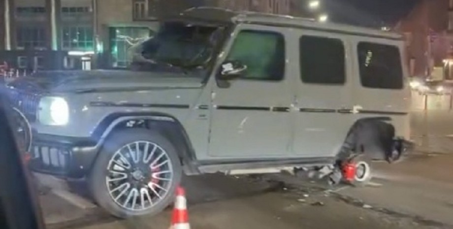 разбитый Гелендваген разбитый Гелендваген, новый гелендваген, Mercedes G-Class, Mercedes-AMG G63, внедорожник Mercedes, внедорожник Mercedes