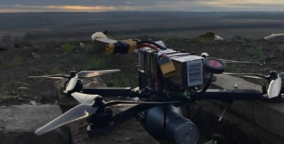 El operador ucraniano realizó un ataque efectivo con la ayuda de un FPV-a-Mronus...