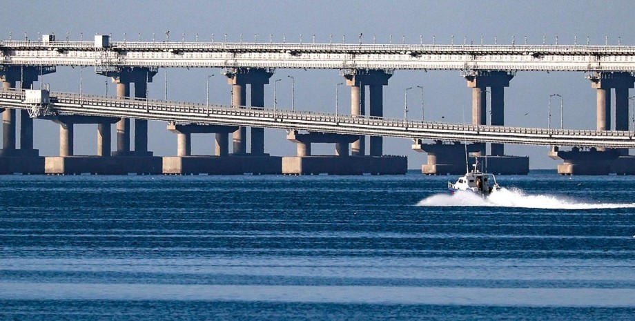 Крымский мост, Керченский мост, море, катер