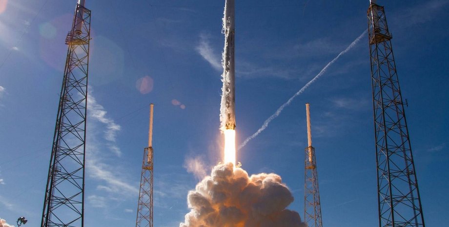 ракета запуск falcon 9