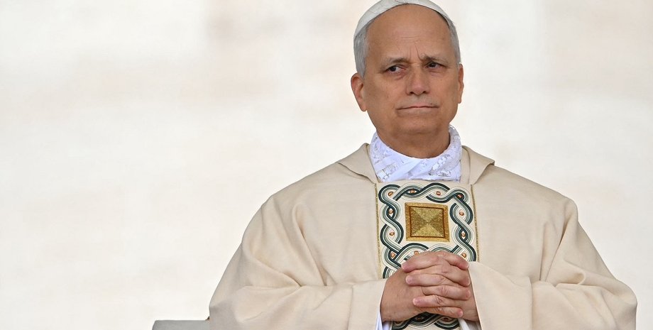 Интронизация Льва XIV