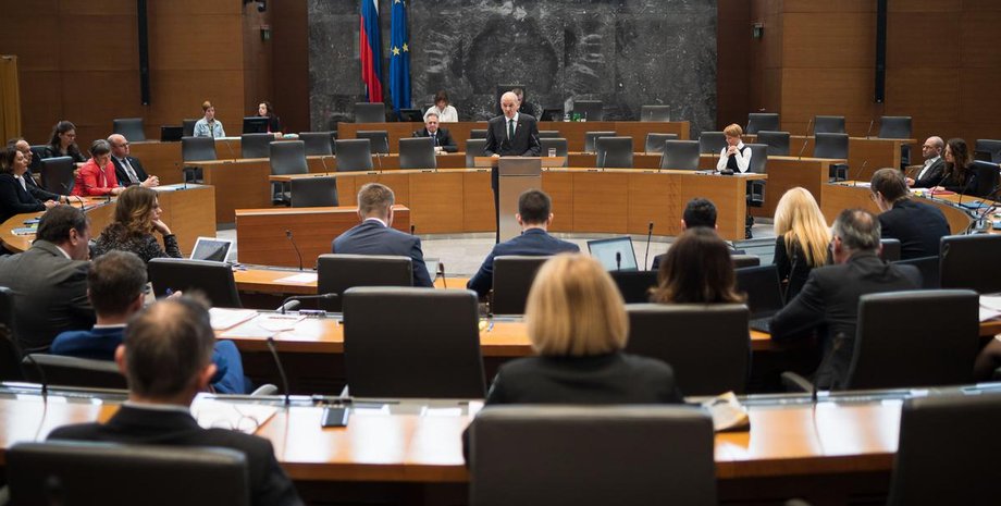 Словения, признание спонсором терроризма, государство-спонсор терроризма, Российская Федерация