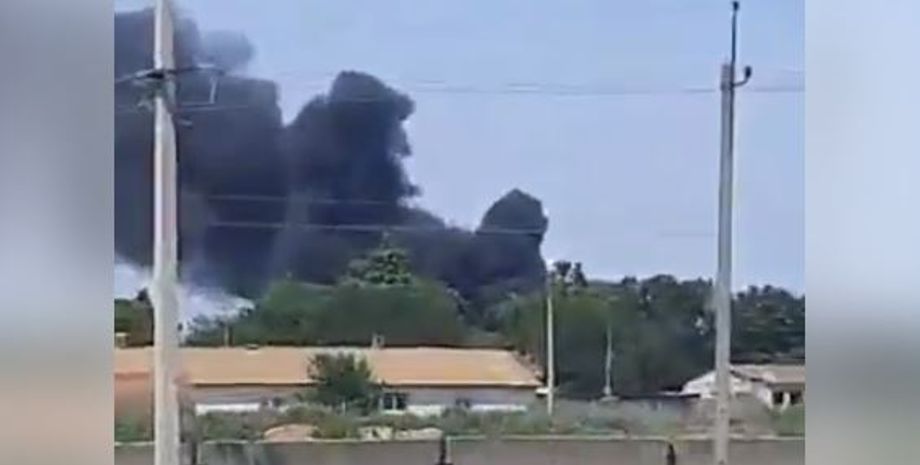 Геническ, военная база, Росгвардия, война в Украине