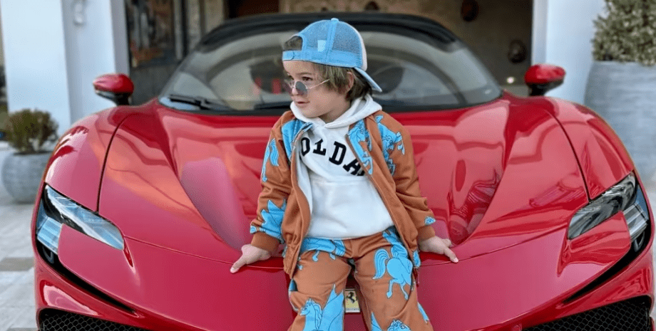Мальчик, ребенок, авто, машина, спорткар, Ferrari