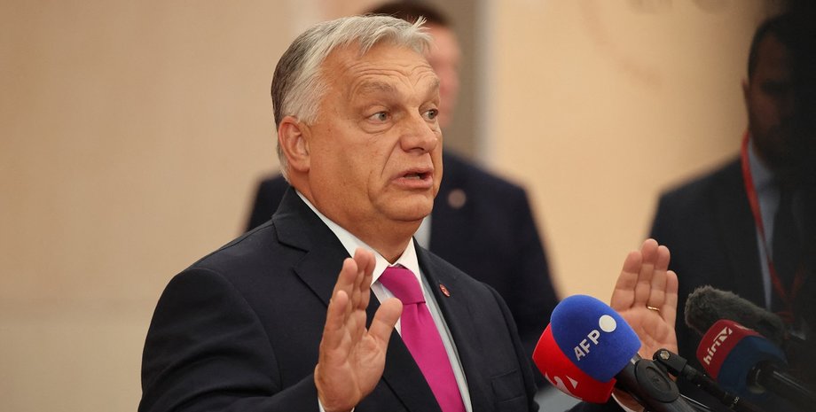 Виктор Орбан не хочет общей судьбы с Украиной