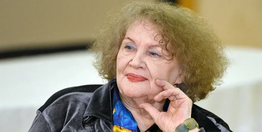 Костенко стала амбассадором бренда