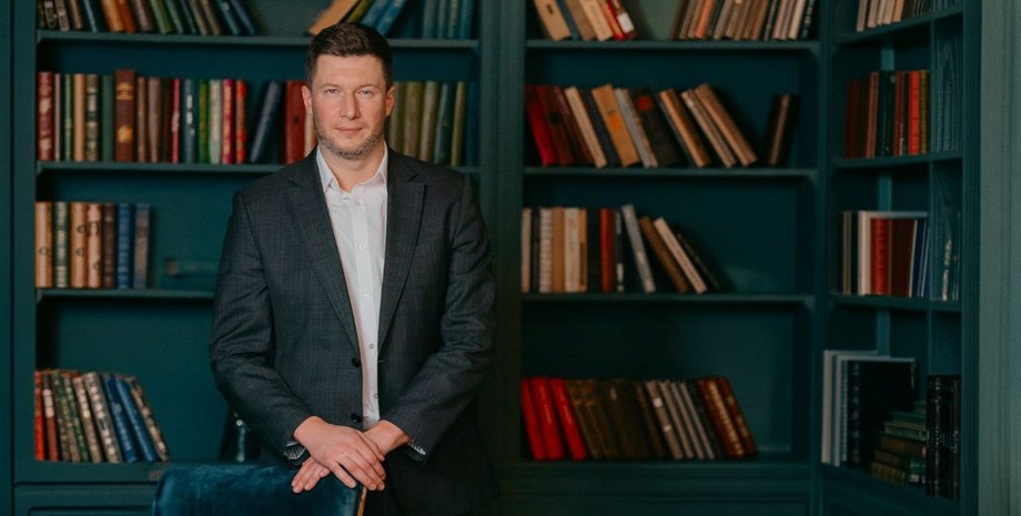 Павел Волков