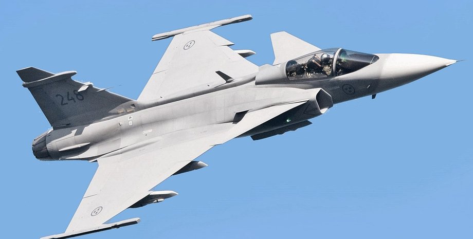 JAS 39 Gripen Истребитель JAS 39 Gripen в небе