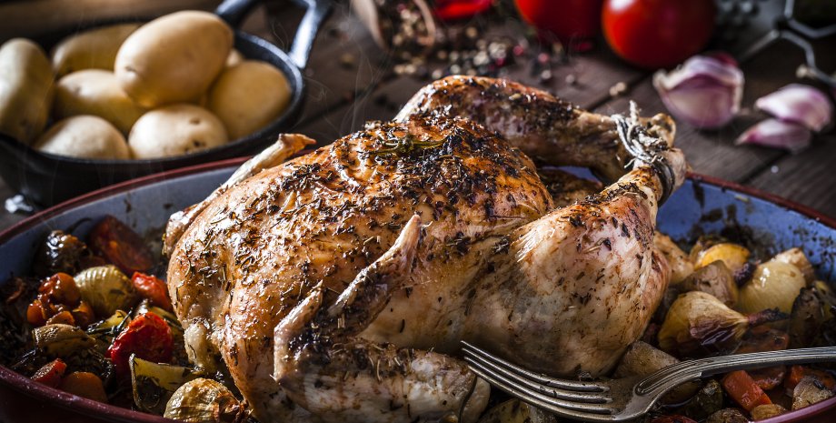 Три блюда из курицы, которые можно приготовить за 30 минут: вкусные рецепты от шеф-повара
