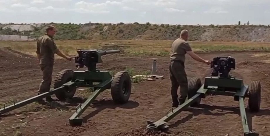 The Russians decided to use BMP barrels that are not repaired and create a certa...